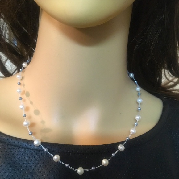 Tahitian Cream & Silver Double Loop Strand 17.5” - Picture 1 of 13